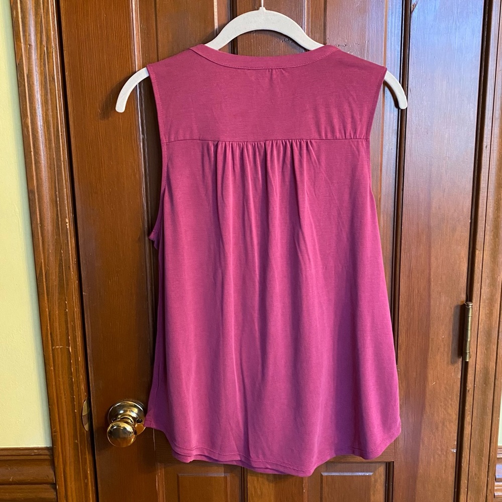 NWT Lucky Top - Picture 2 of 5